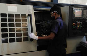 Entire Machining Done In Single Setting On Advanced CNC Turning Centers