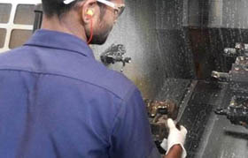Entire Machining Done In Single Setting On Advanced CNC Turning Centers